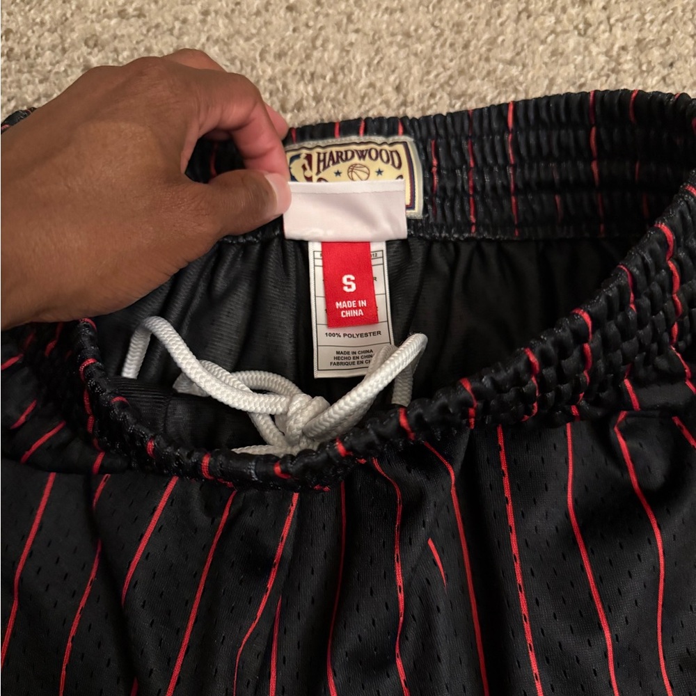 Mitchell & Ness Black and Red Chicago Bulls Athletic Shorts - Picture 3 of 4